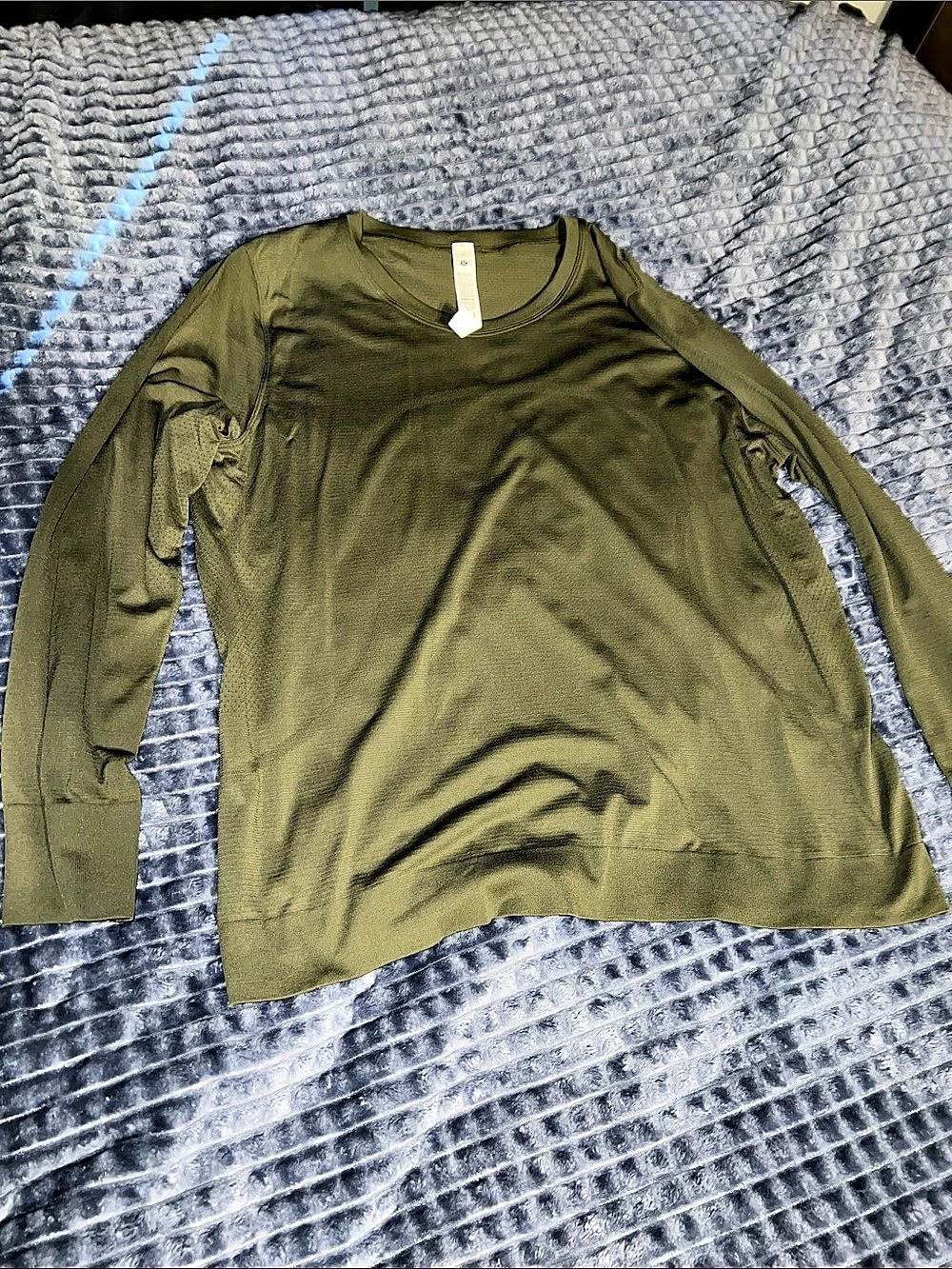 lululemon Swiftly Relaxed Long-Sleeve Shirt Green Size 14